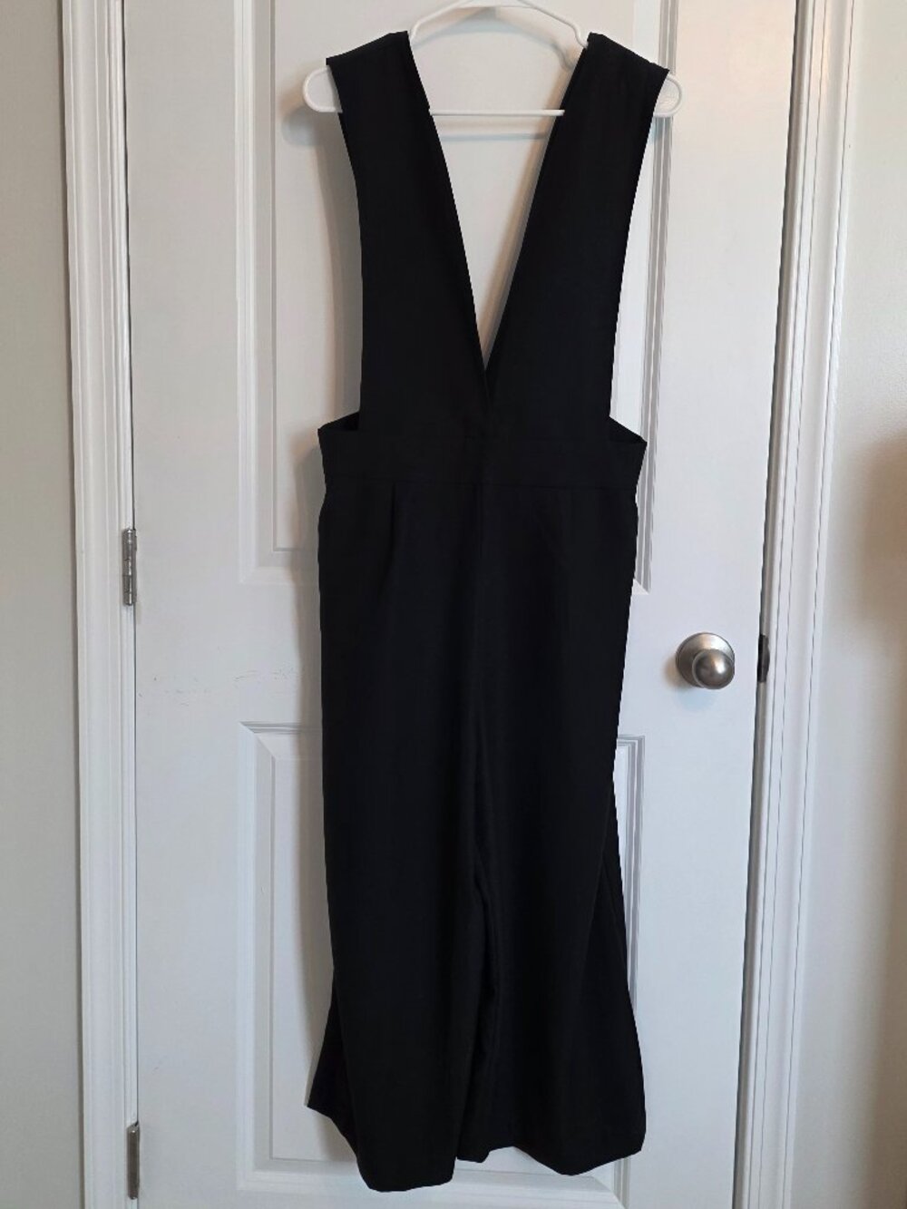 Roolee Black Cropped Wide Leg Jumpsuit/Overalls in Size Medium
